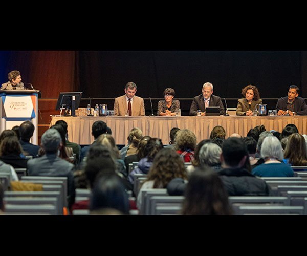 San Antonio, TX - SABCS 2024 San Antonio Breast Cancer Symposium  @ SABCS Speakers and attendees during View from the Trenches here today, Friday December 13, 2024. during the San Antonio Breast Cancer Symposium being held at the Henry B. Gonzalez Convention Center in San Antonio, TX. The symposium features physicians, researchers, patient advocates and healthcare professionals from over 90 countries with the latest research on breast cancer treatment and prevention. Photo by © MedMeetingImages/Todd Buchanan 2024 Technical Questions: todd@medmeetingimages.com